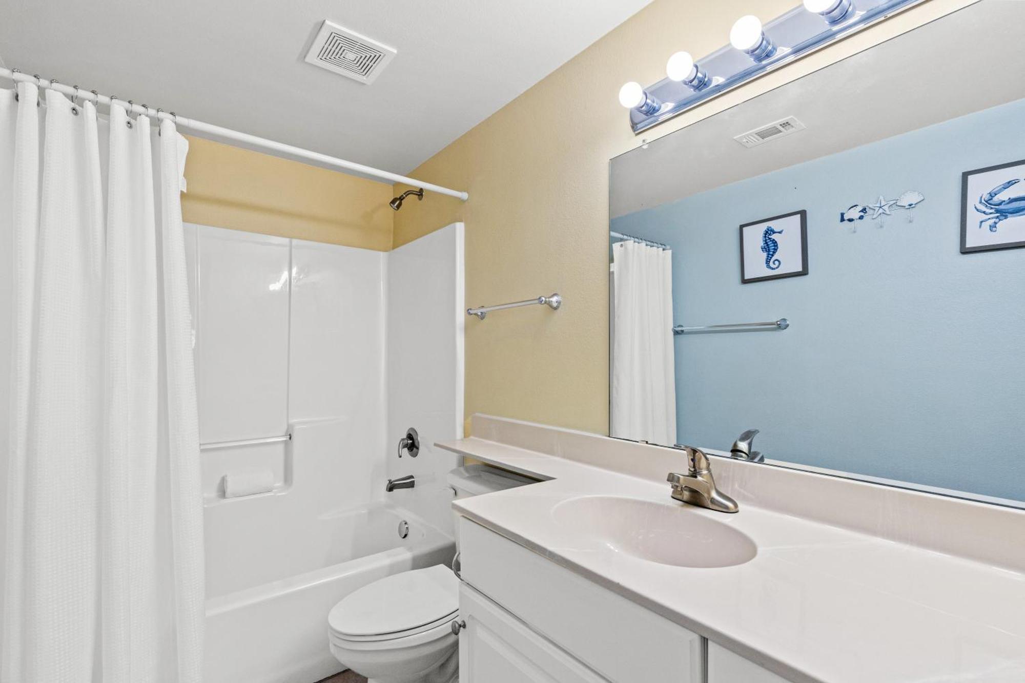 Penthouse With Beautiful Beach Views! 1 Bedroom, 2 Bathroom Penthouse! Panama City Beach Bagian luar foto